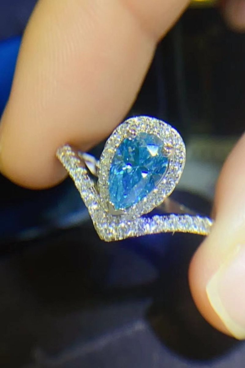 1 Carat Pear Shape Moissanite Heart Ring-Nordavory