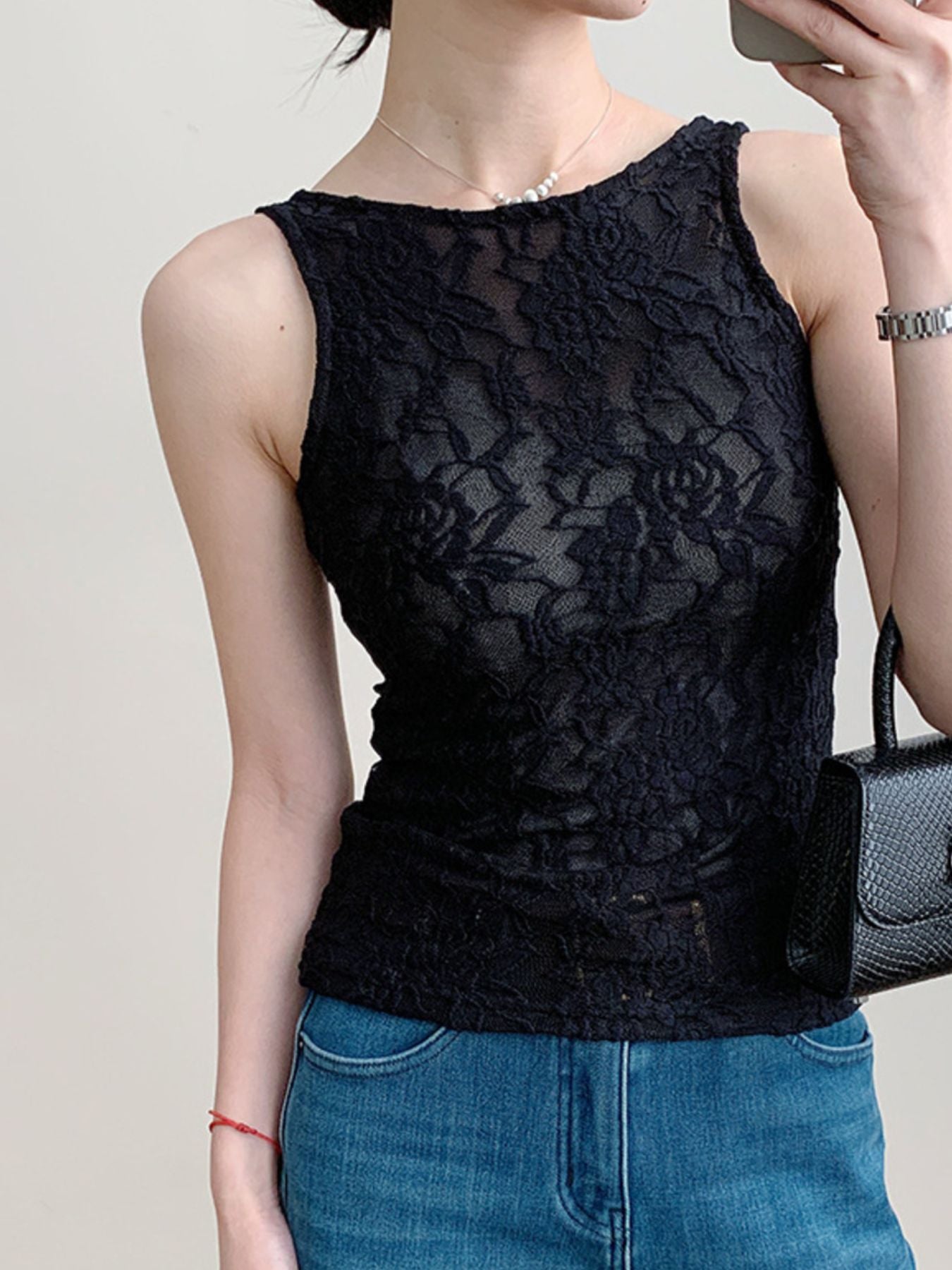 Lace Round Neck Tank-Nordavory