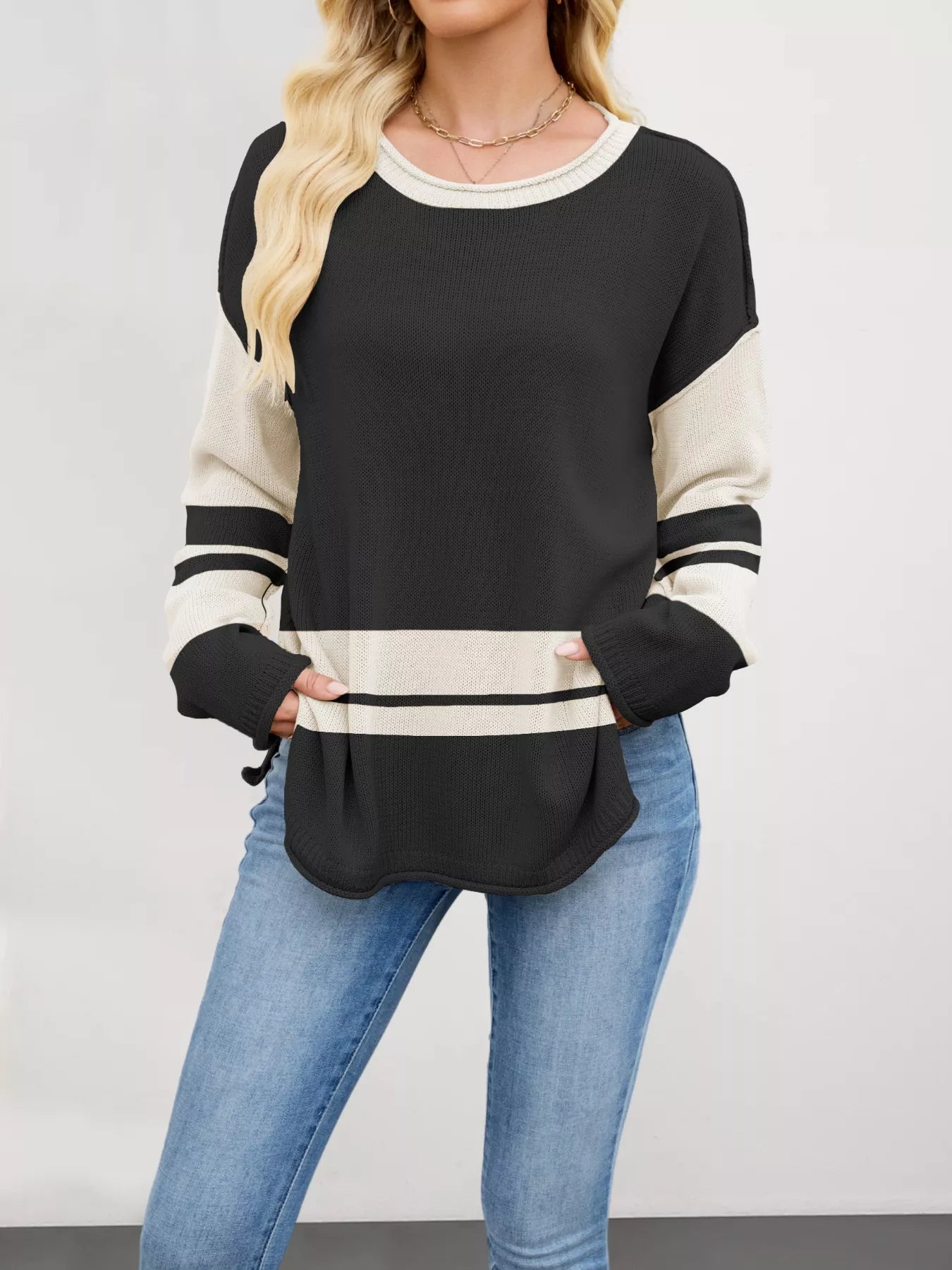 Color Block Side Slit Sweater-Nordavory