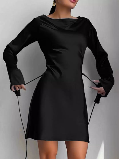 Elegant Mini Dress with Fare Sleeves-Nordavory