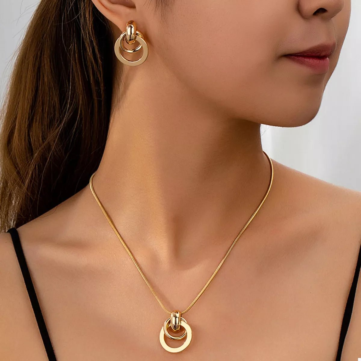 18K Gold-Plated Earrings and Pendant Necklace Jewelry Set-Nordavory