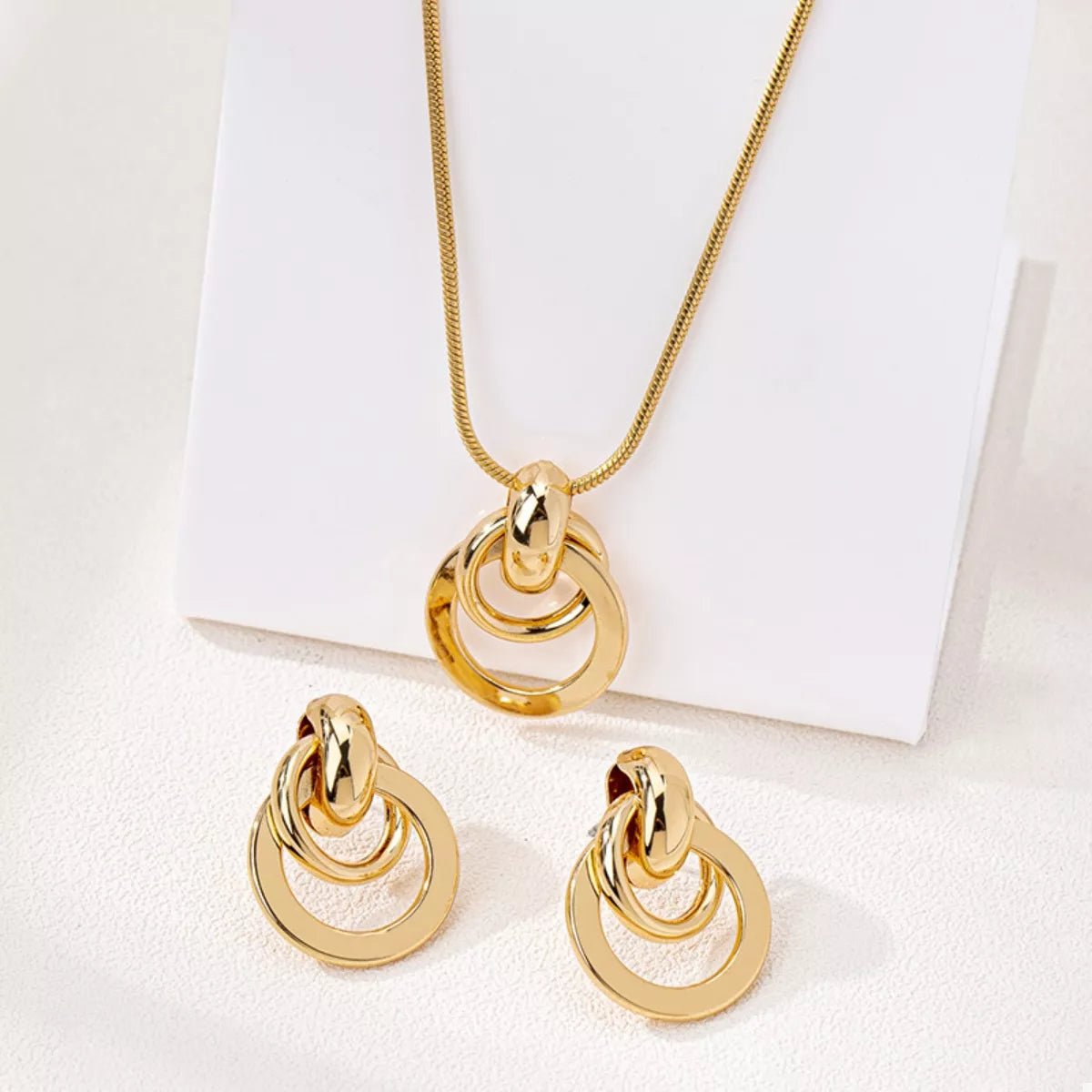 18K Gold-Plated Earrings and Pendant Necklace Jewelry Set-Nordavory