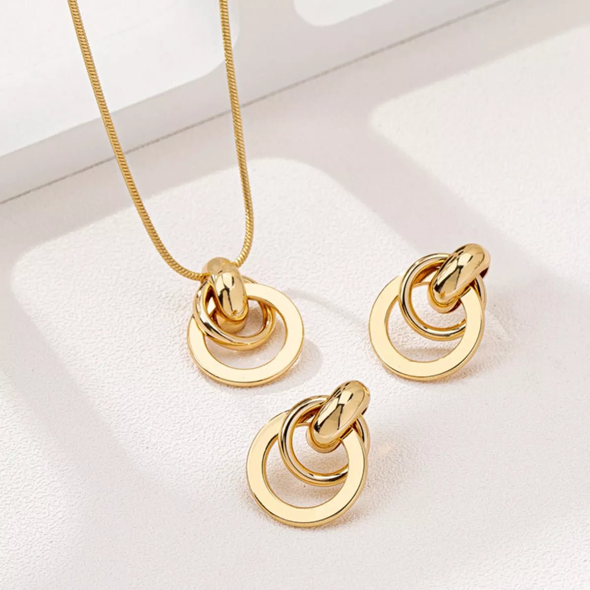 18K Gold-Plated Earrings and Pendant Necklace Jewelry Set-Nordavory