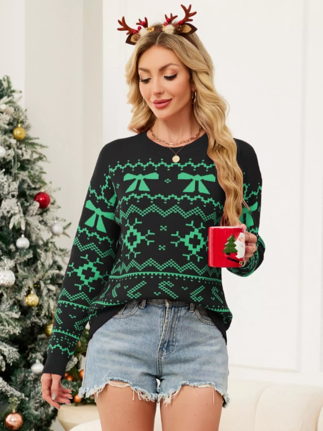 Christmas Bow Round Neck Sweater-Nordavory