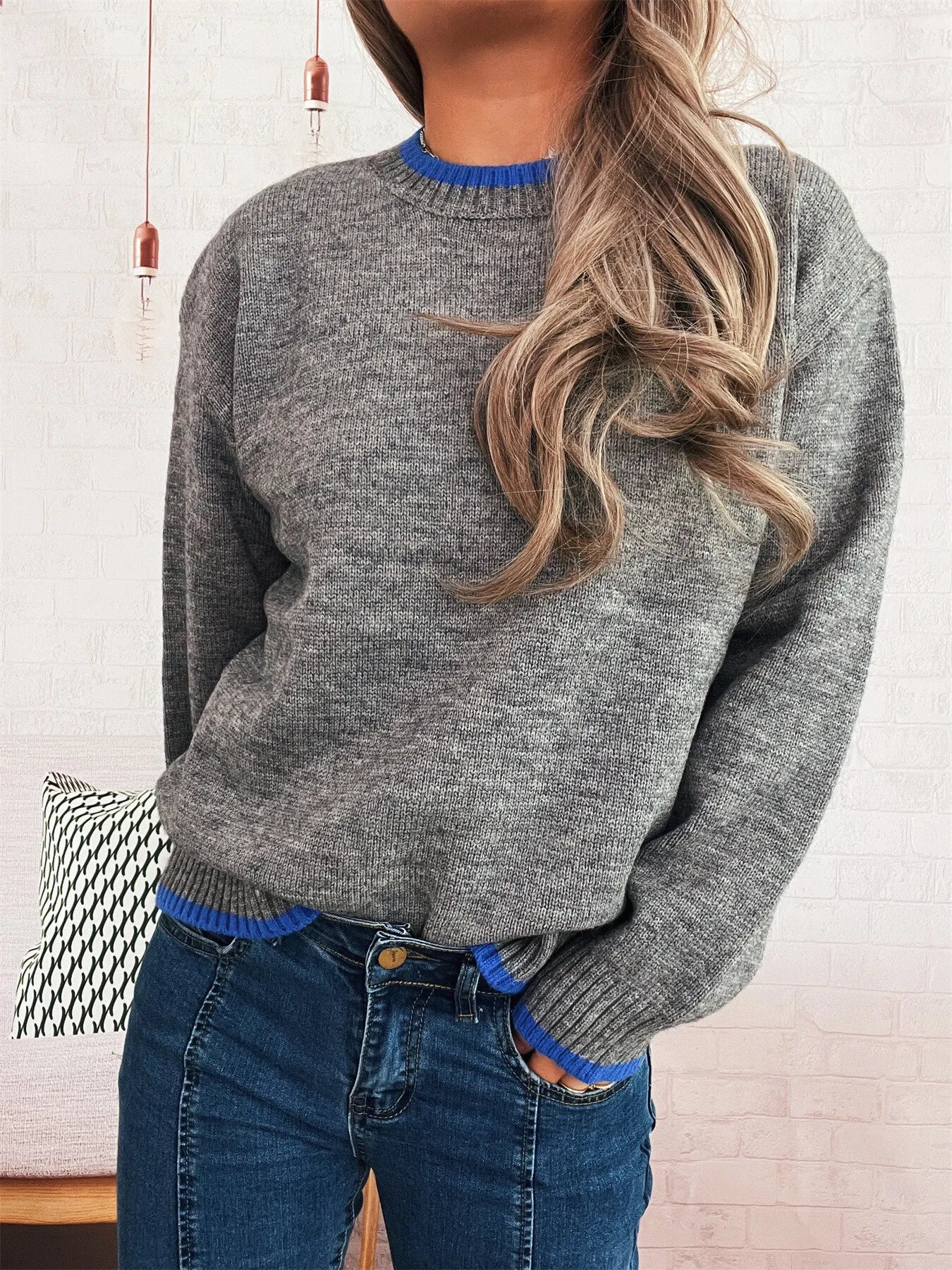 Ribbed Contrast Trim Long Sleeve Sweater-Nordavory