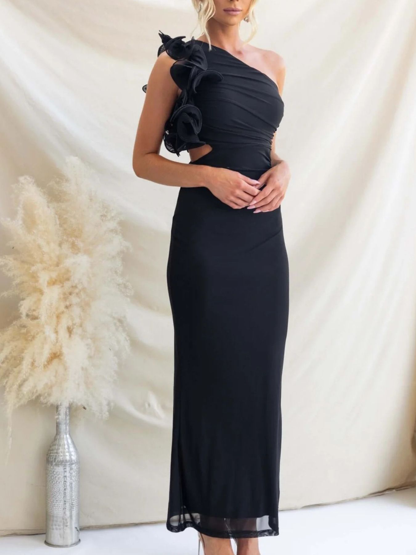 One-Shoulder Floral Trim Sleeveless Maxi Dress-Nordavory