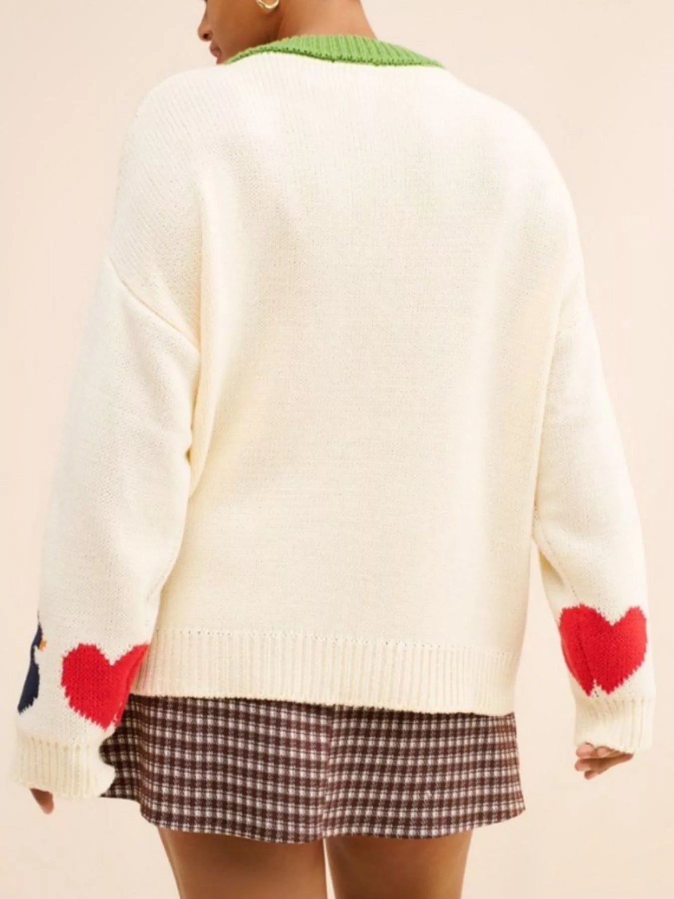 Swan Heart Pattern Round Neck Sweater-Nordavory