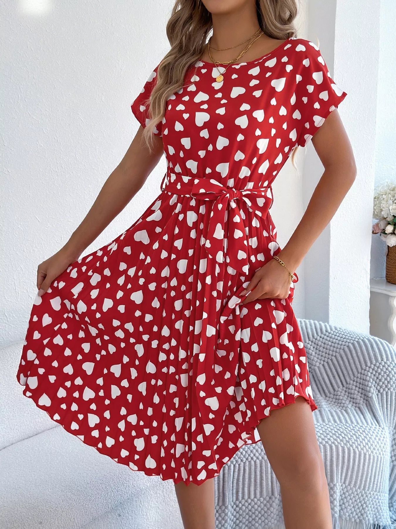 Heart Print Belted Pleated Midi Dress-Nordavory