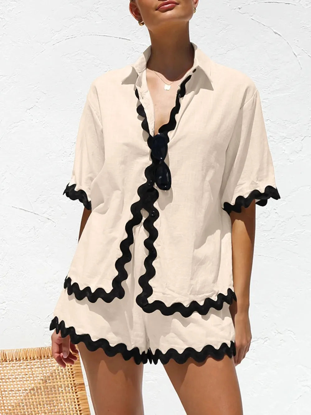Contrast Trim Half Sleeve Top and Shorts Set-Nordavory