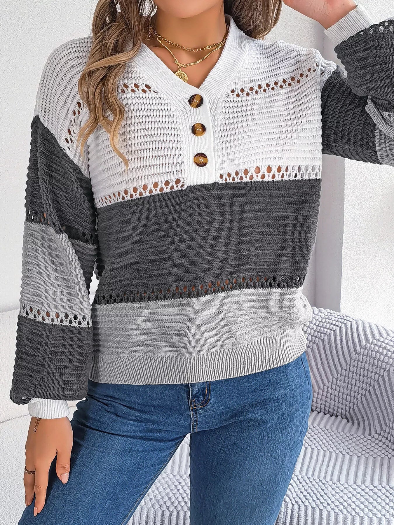 Color Block Striped V-Neck Button Detail Sweater-Nordavory