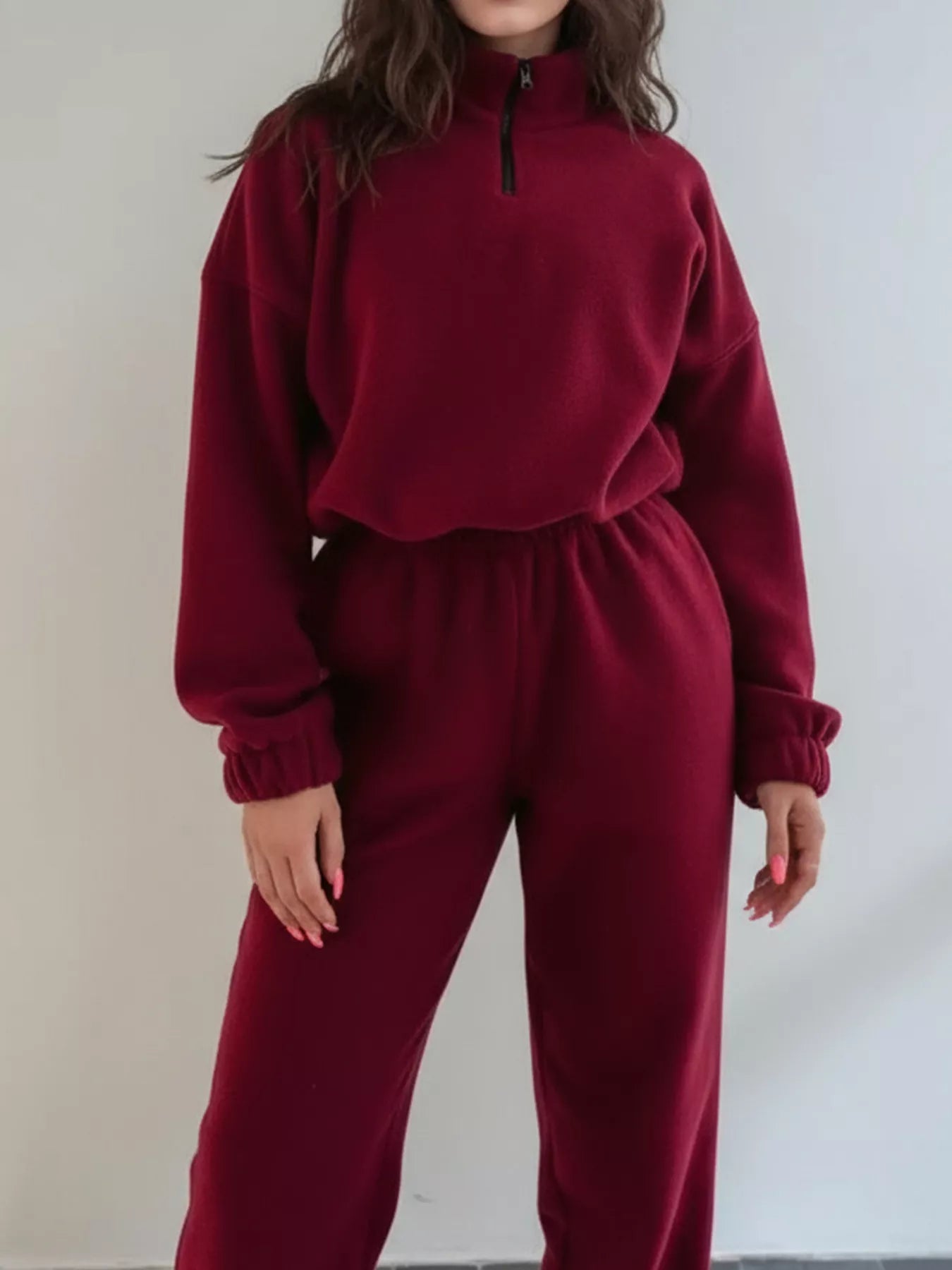 Quarter Zip Sweatshirt and Pants Set-Nordavory