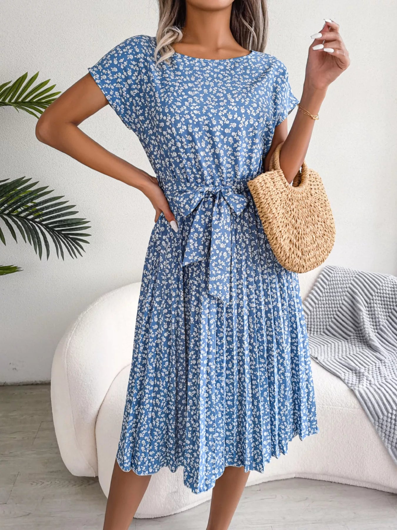 Floral Print Pleated Midi Dress with Belt-Nordavory