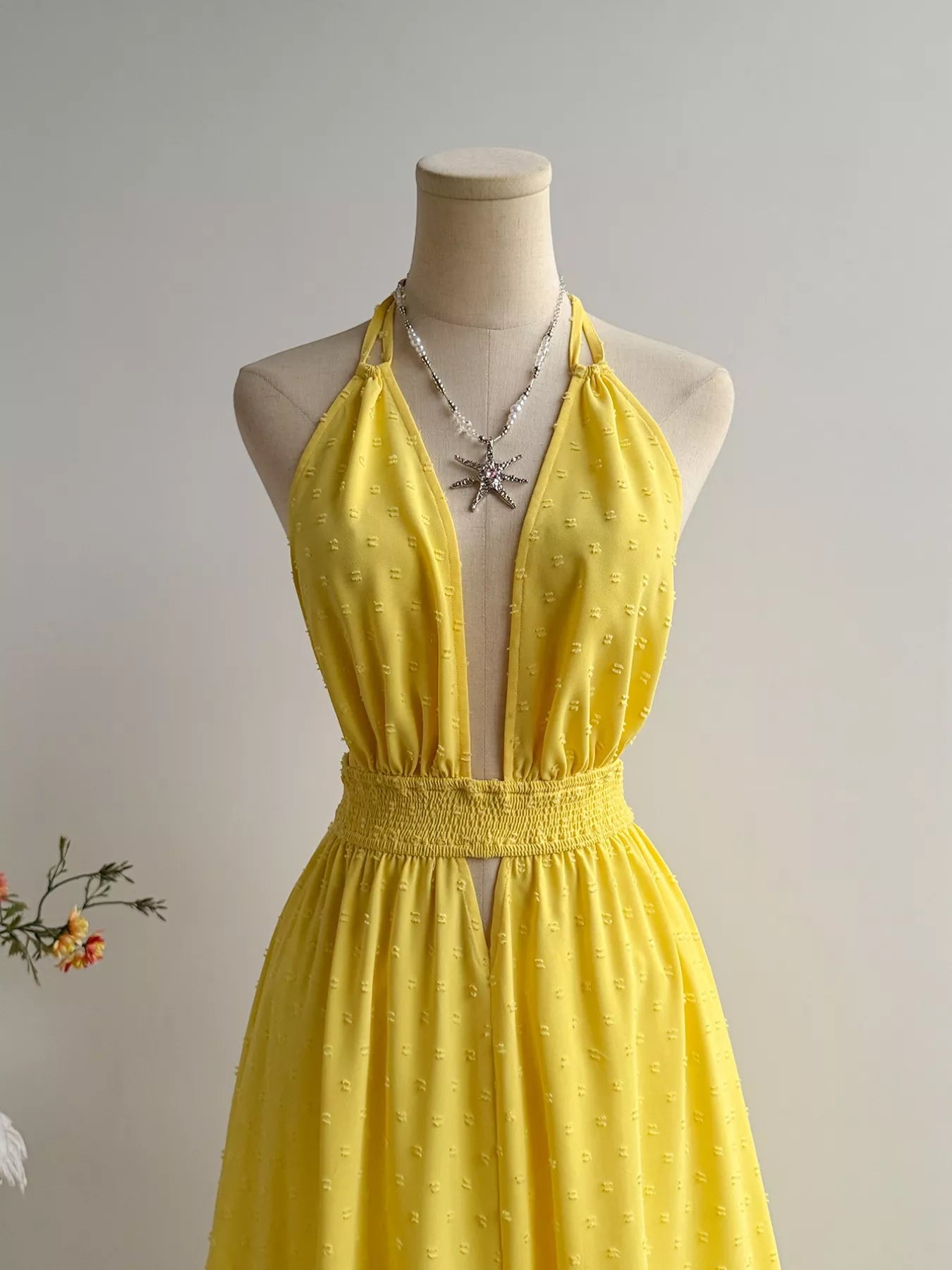 Swiss Dot Halter Neck Dress-Nordavory