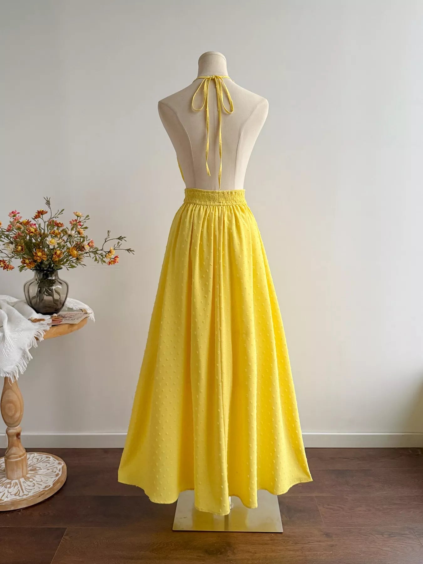 Swiss Dot Halter Neck Dress-Nordavory