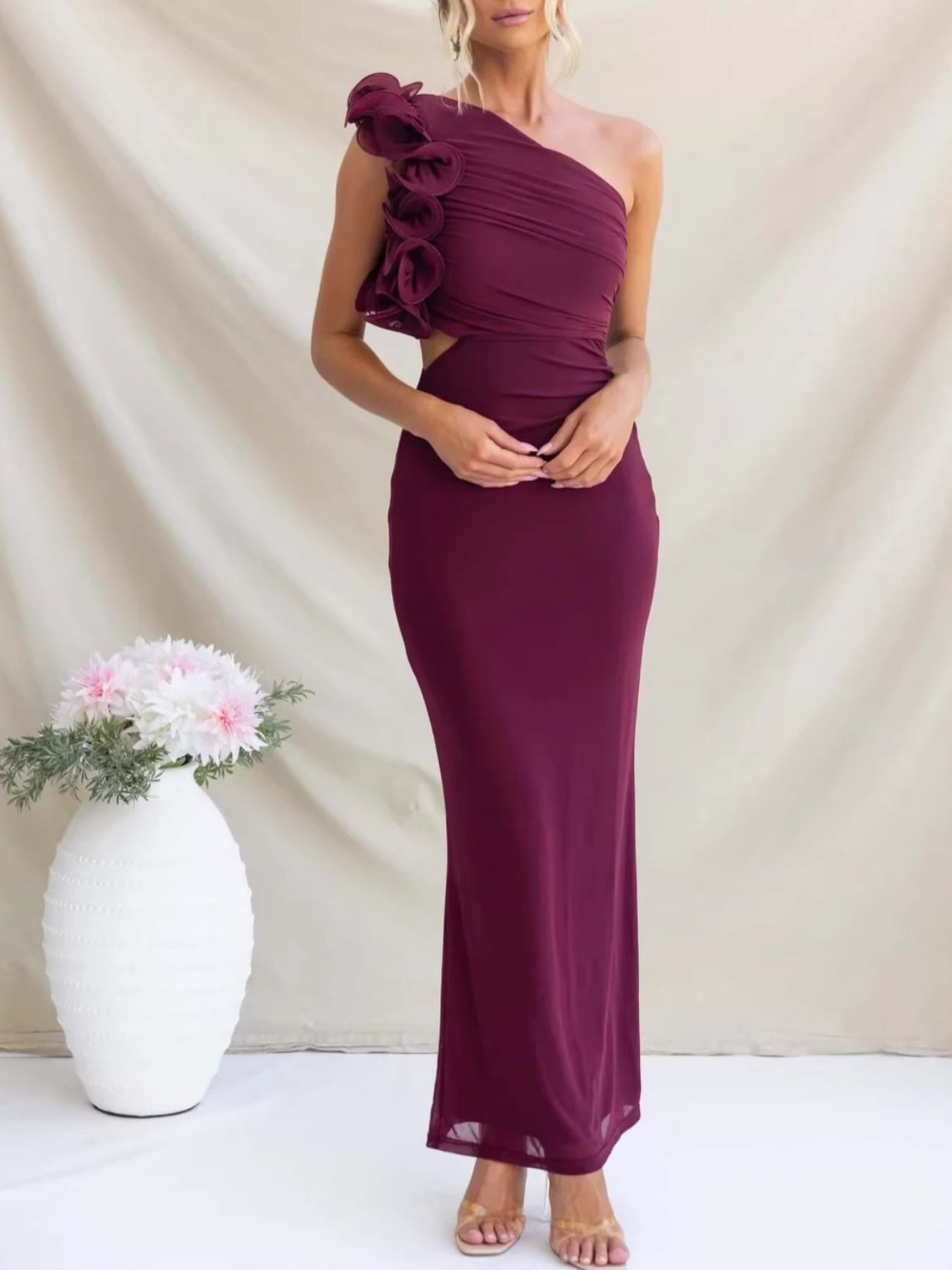 One-Shoulder Floral Trim Sleeveless Maxi Dress-Nordavory