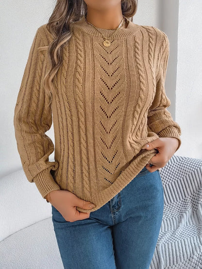Cable-Knit Round Neck Sweater-Nordavory