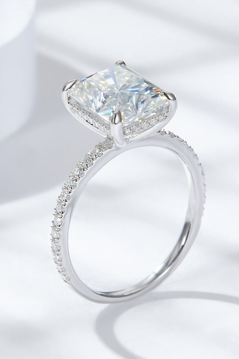 4 Carat Moissanite 4-Prong Side Stone Ring-Nordavory