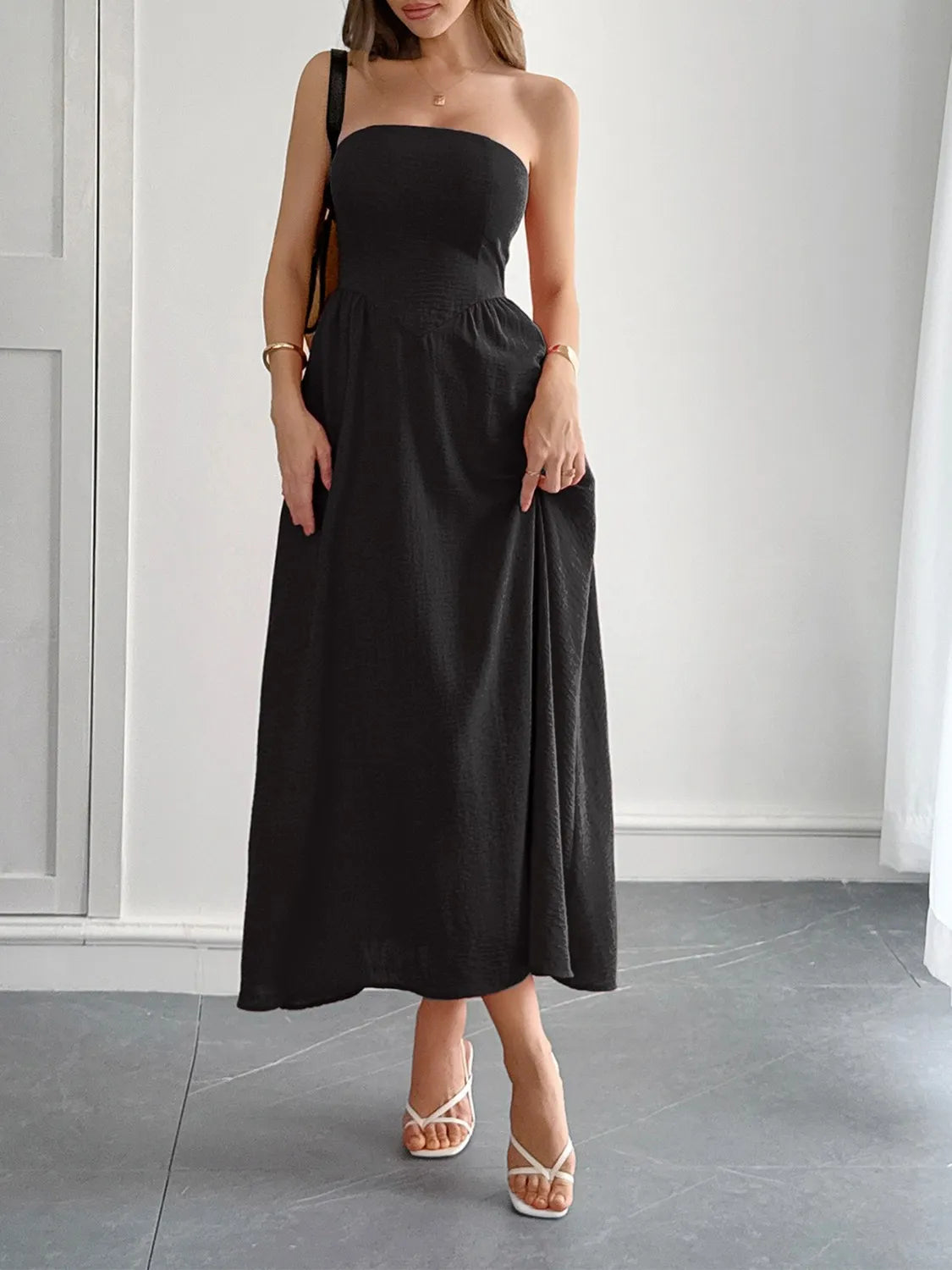 Strapless A-Line Midi Dress with Pockets-Nordavory