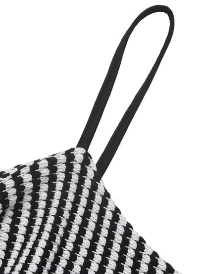Twisted Front Striped Romper-Nordavory