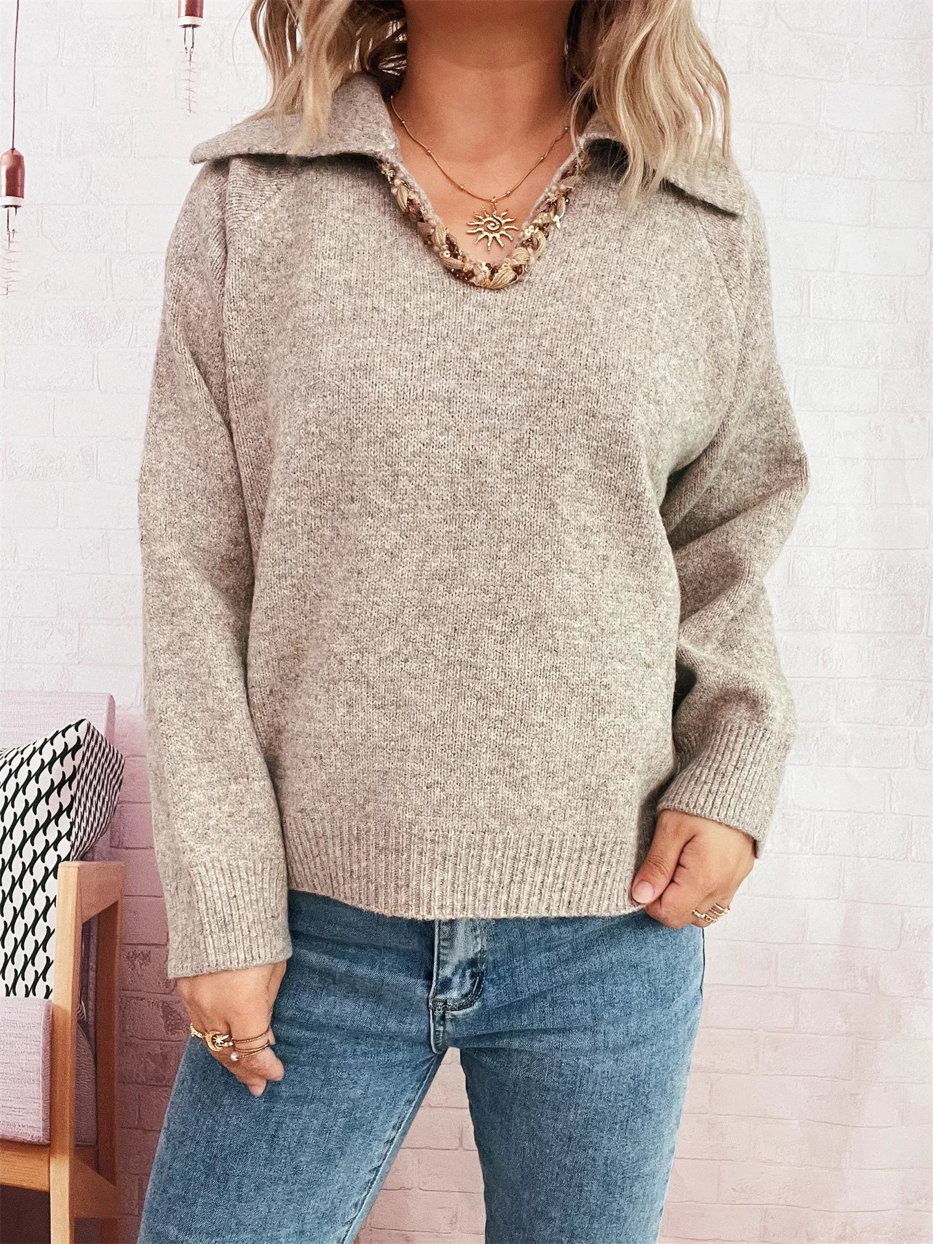 Ribbed Hem Raglan Sleeve Sweater-Nordavory
