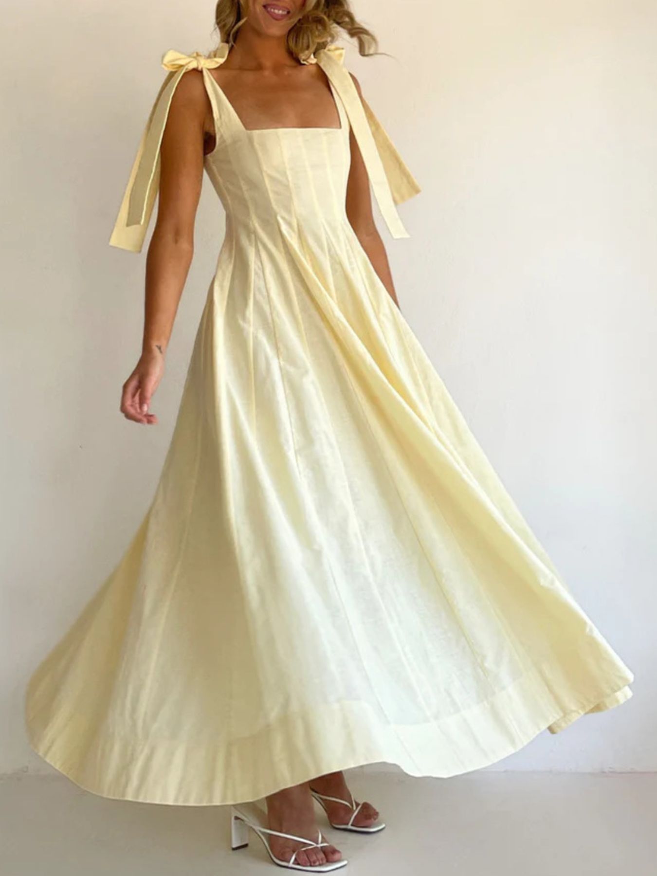 Gradient Tie Shoulder Maxi Dress-Nordavory