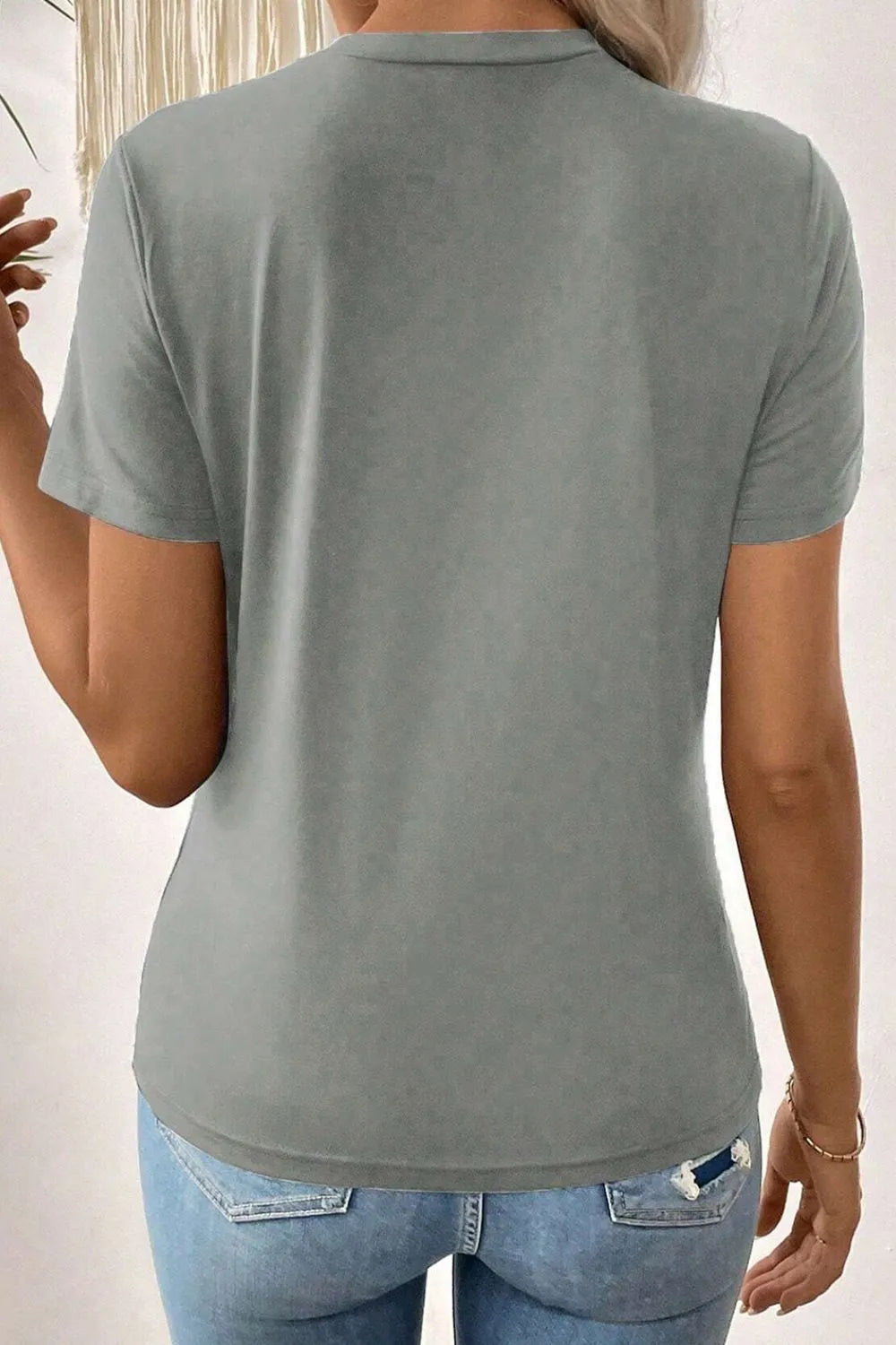 Solid Color Round Neck T Shirt-Nordavory