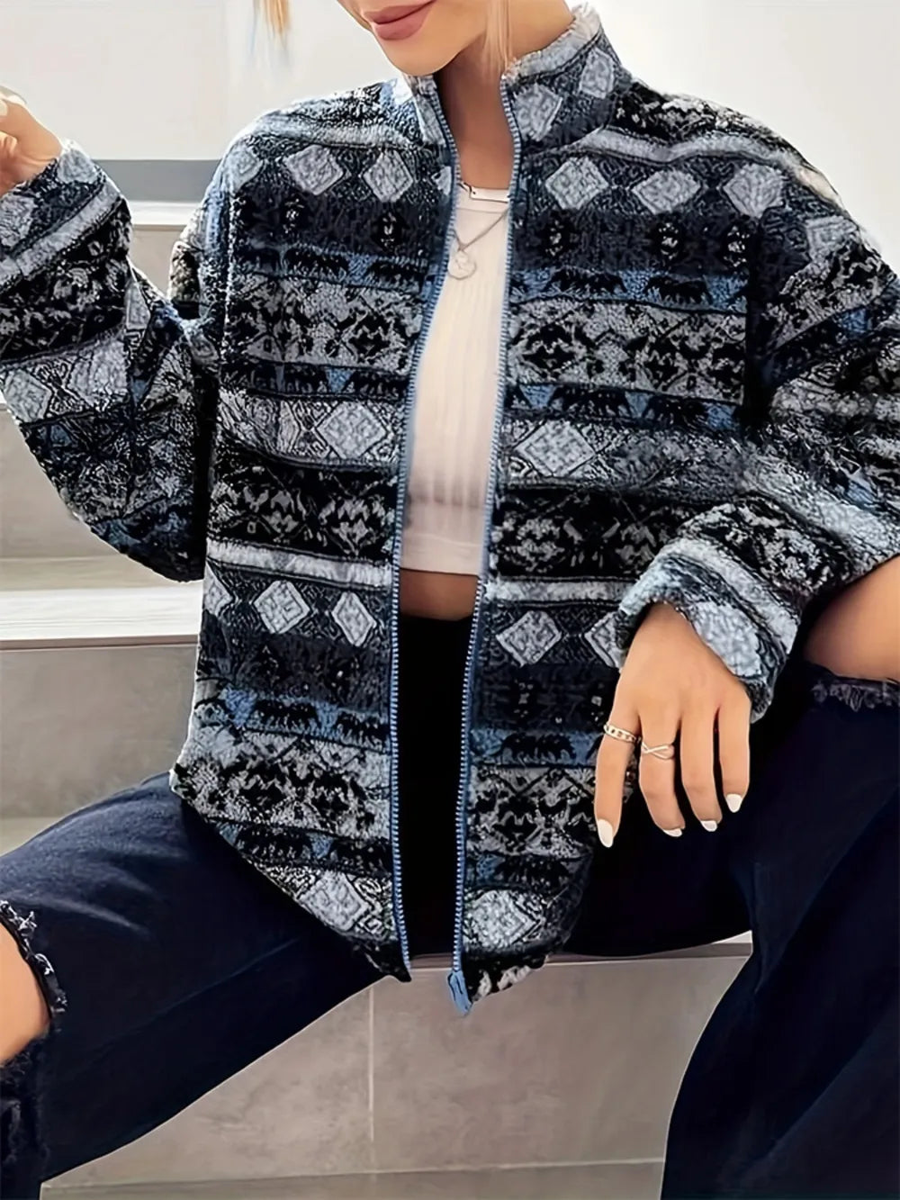 Geometric Turtleneck Zip Up Jacket-Nordavory