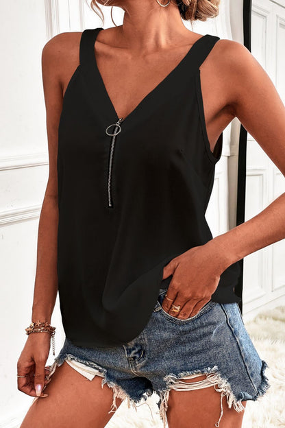 Half-Zip Scoop Neck Tank-Nordavory