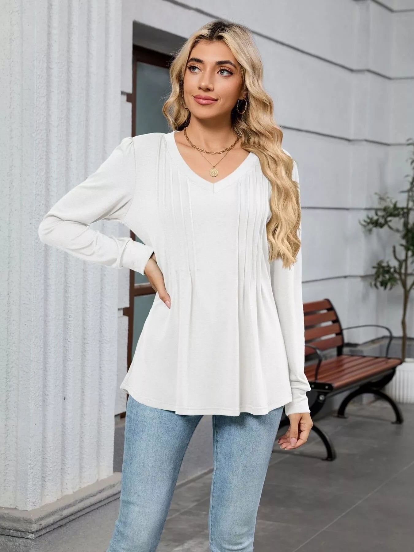 V-Neck Long Sleeve Relaxed Fit T-Shirt-Nordavory