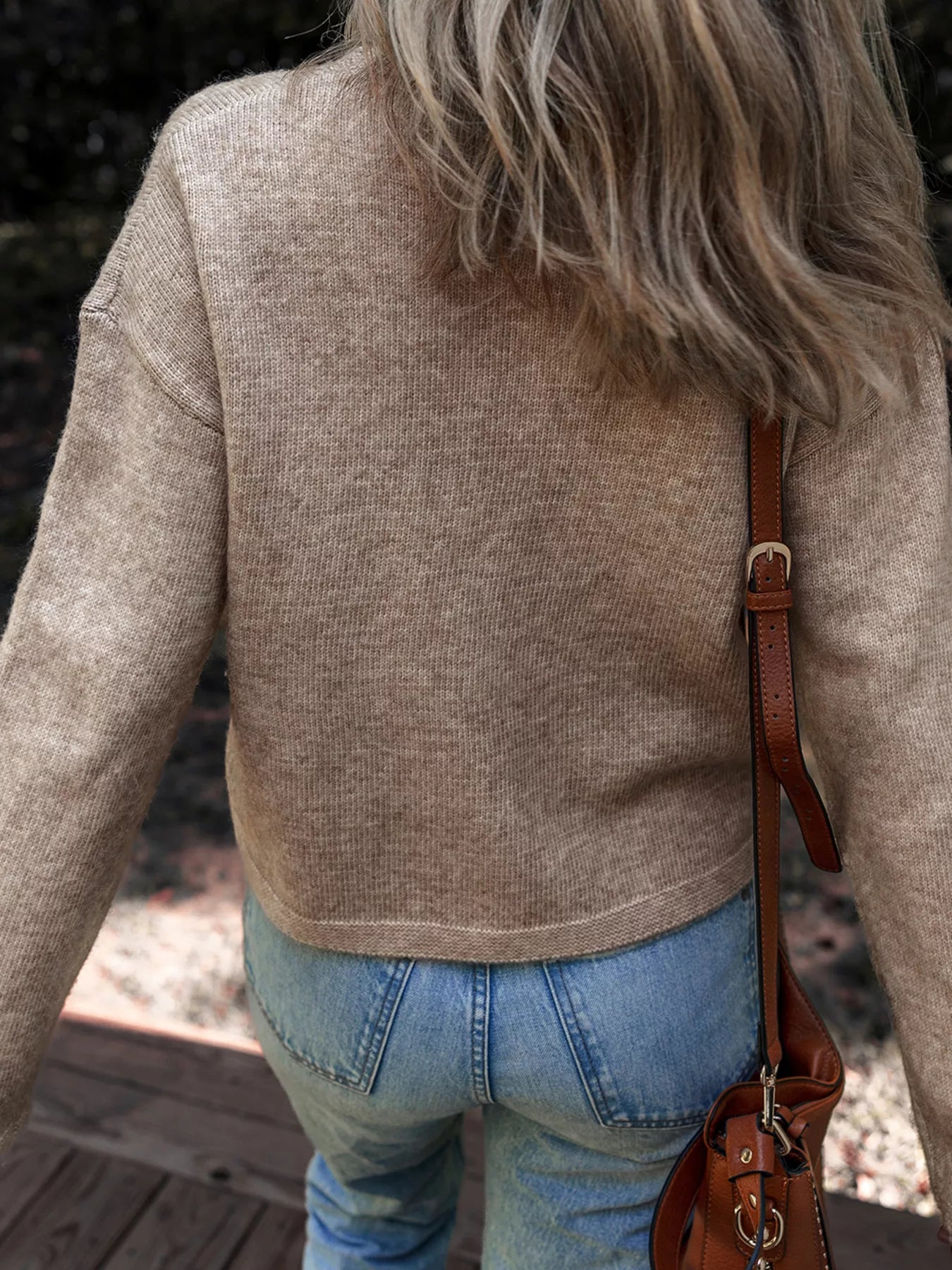 Contrast Colored Dot Detail Drop Shoulder Sweater-Nordavory