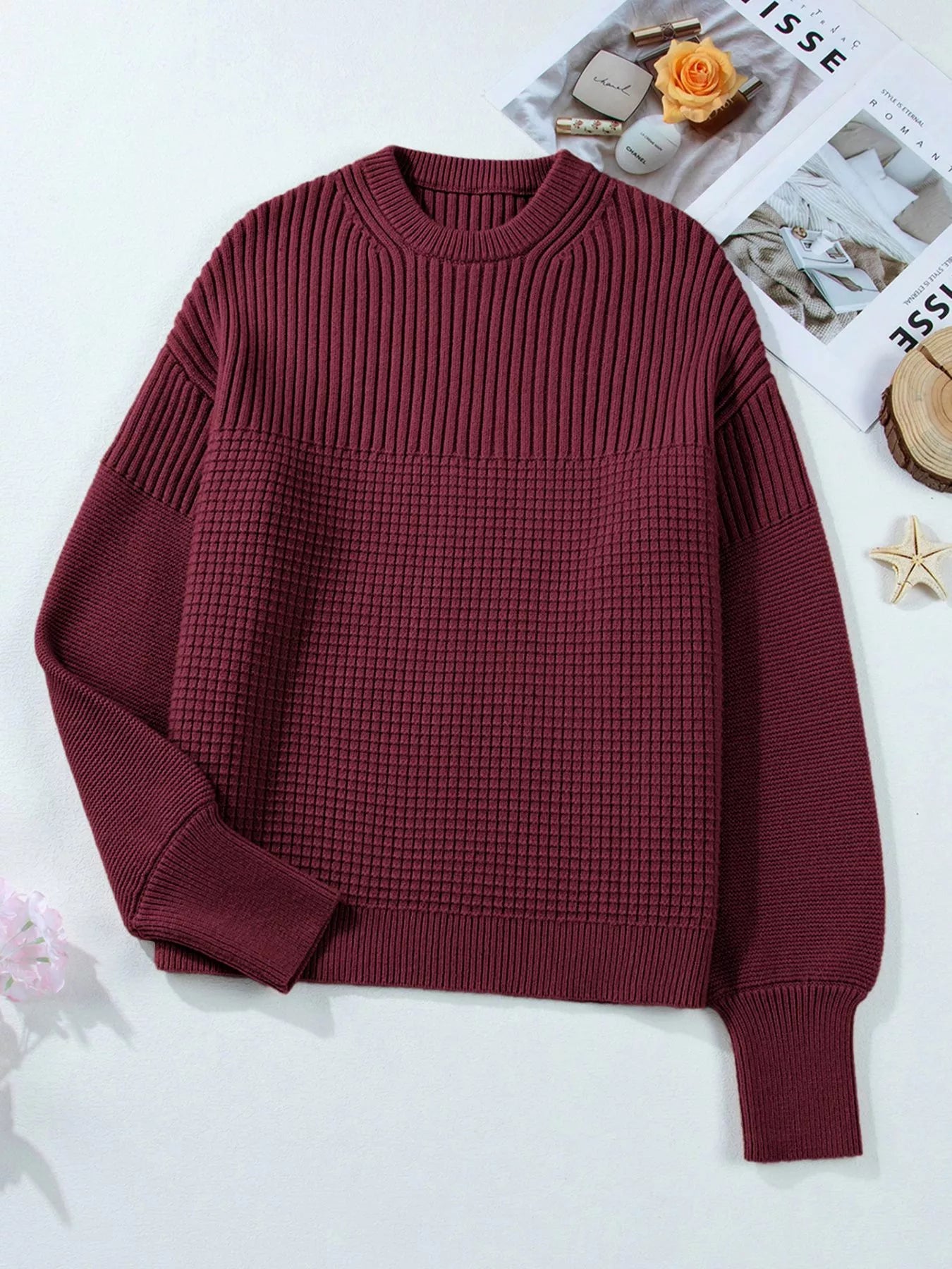 Solid Color Mixed Textured Knitted Crew Neck Sweater-Nordavory