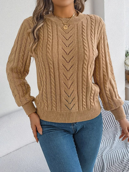 Cable-Knit Round Neck Sweater-Nordavory