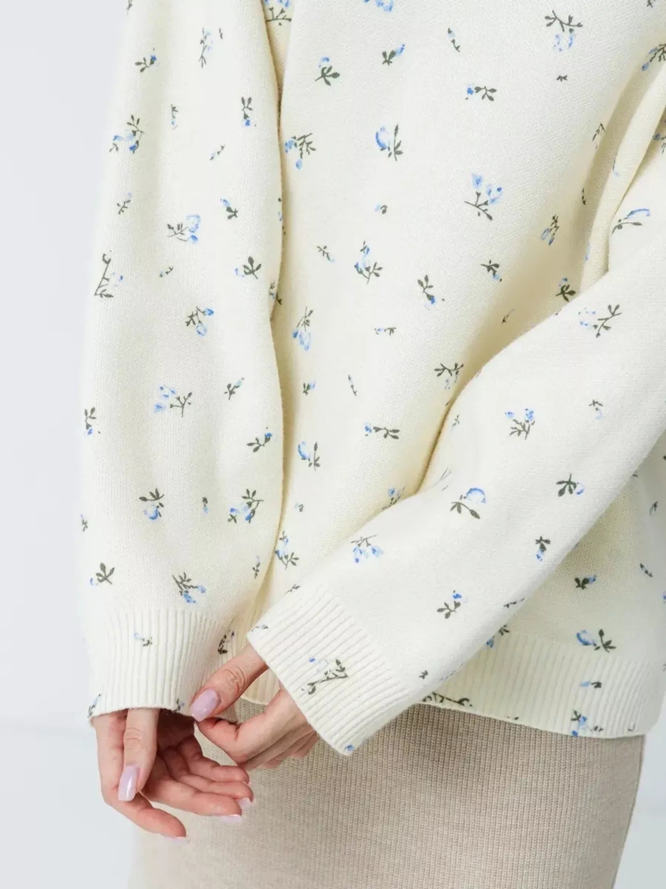 Ribbed Hem Floral Long Sleeve Sweater-Nordavory