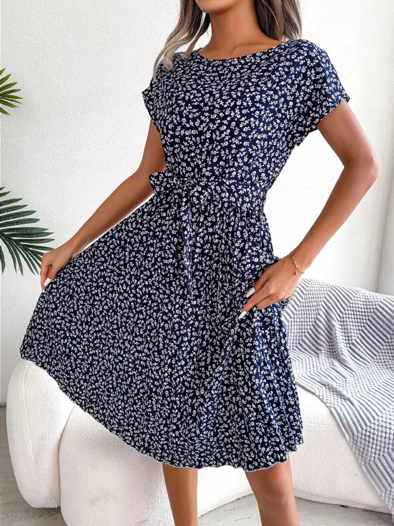 Floral Print Pleated Midi Dress with Belt-Nordavory