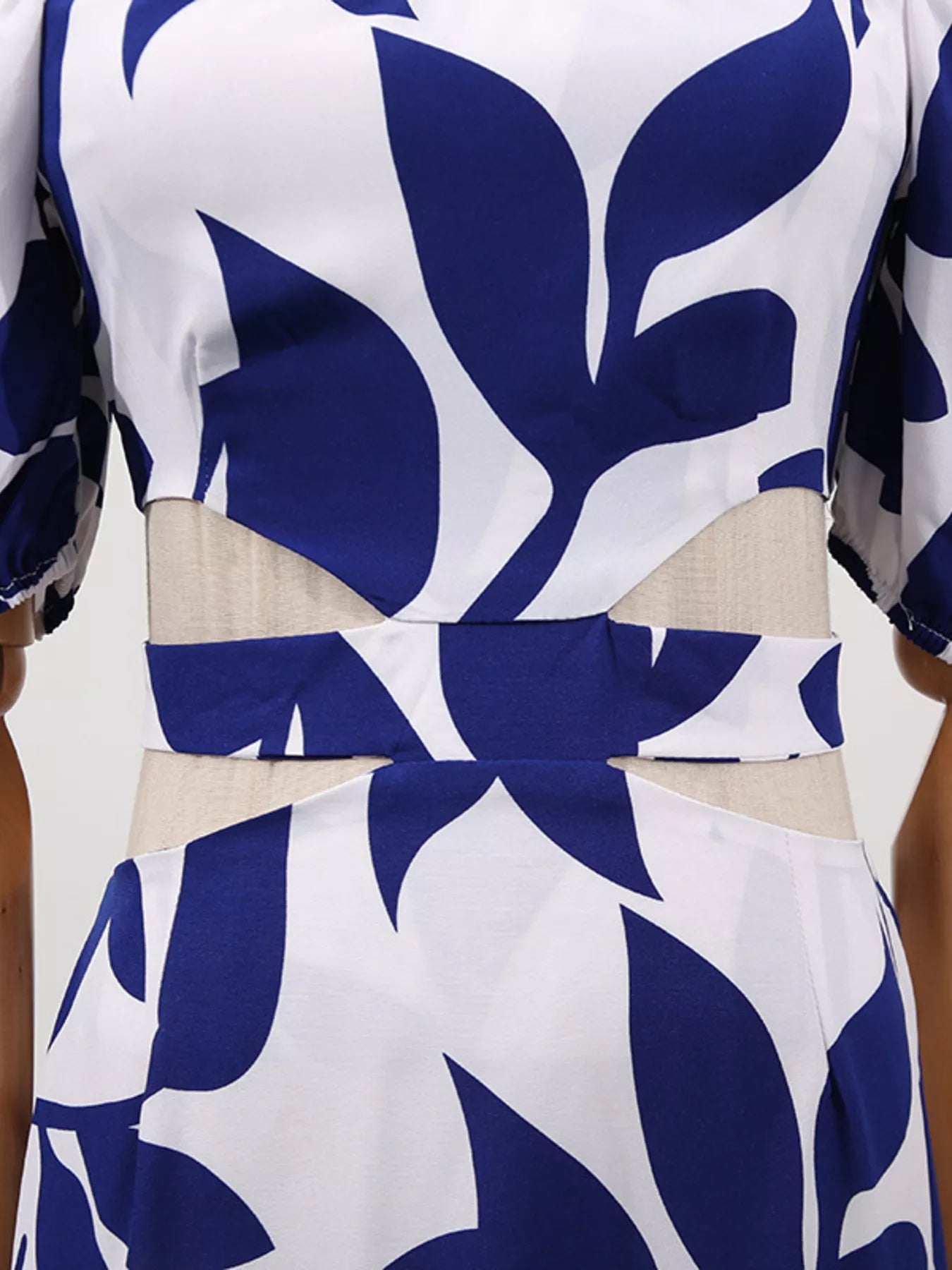 Off-Shoulder Cutout Leaf Print Maxi Dress-Nordavory