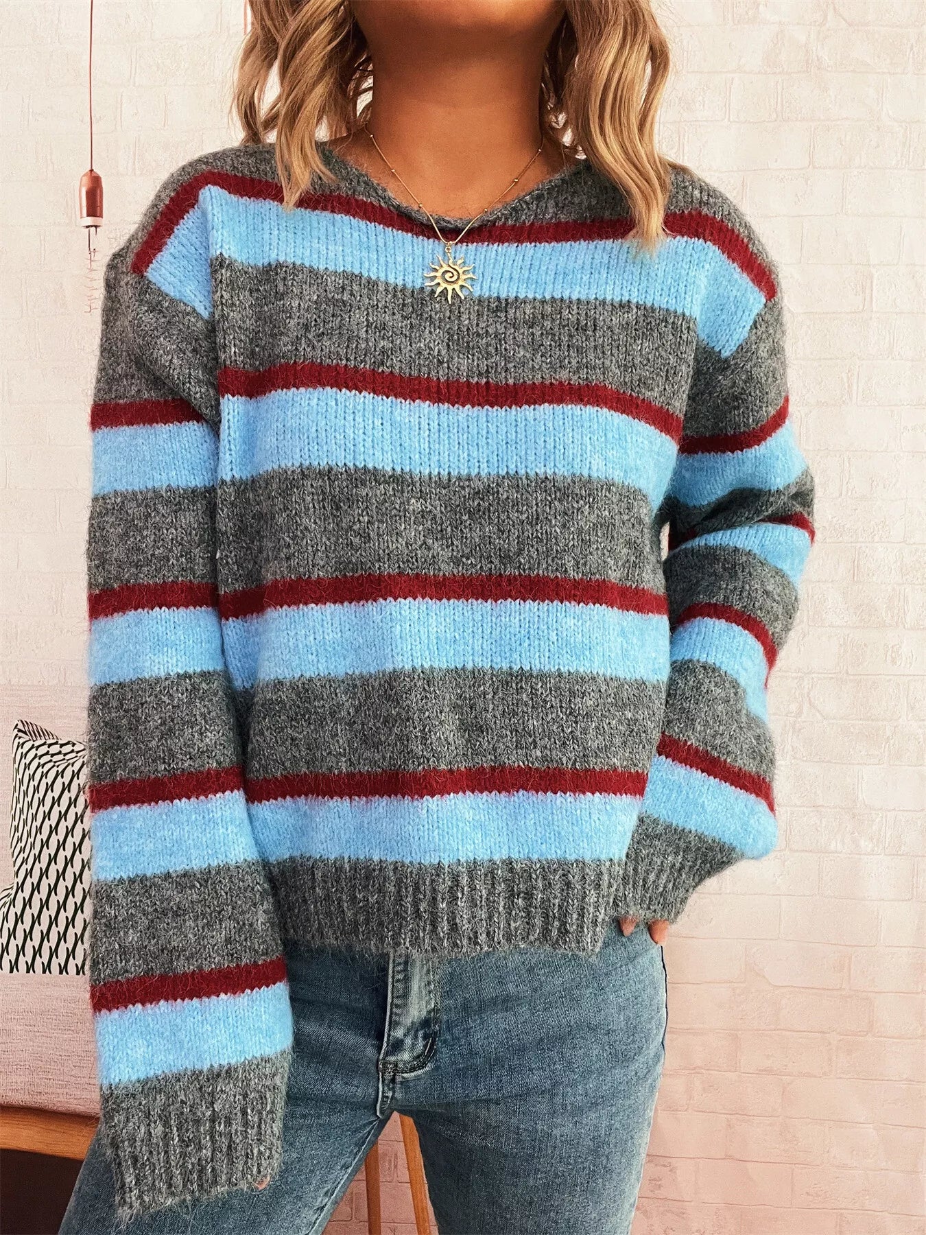 Striped Round Neck Long Sleeve Sweater-Nordavory
