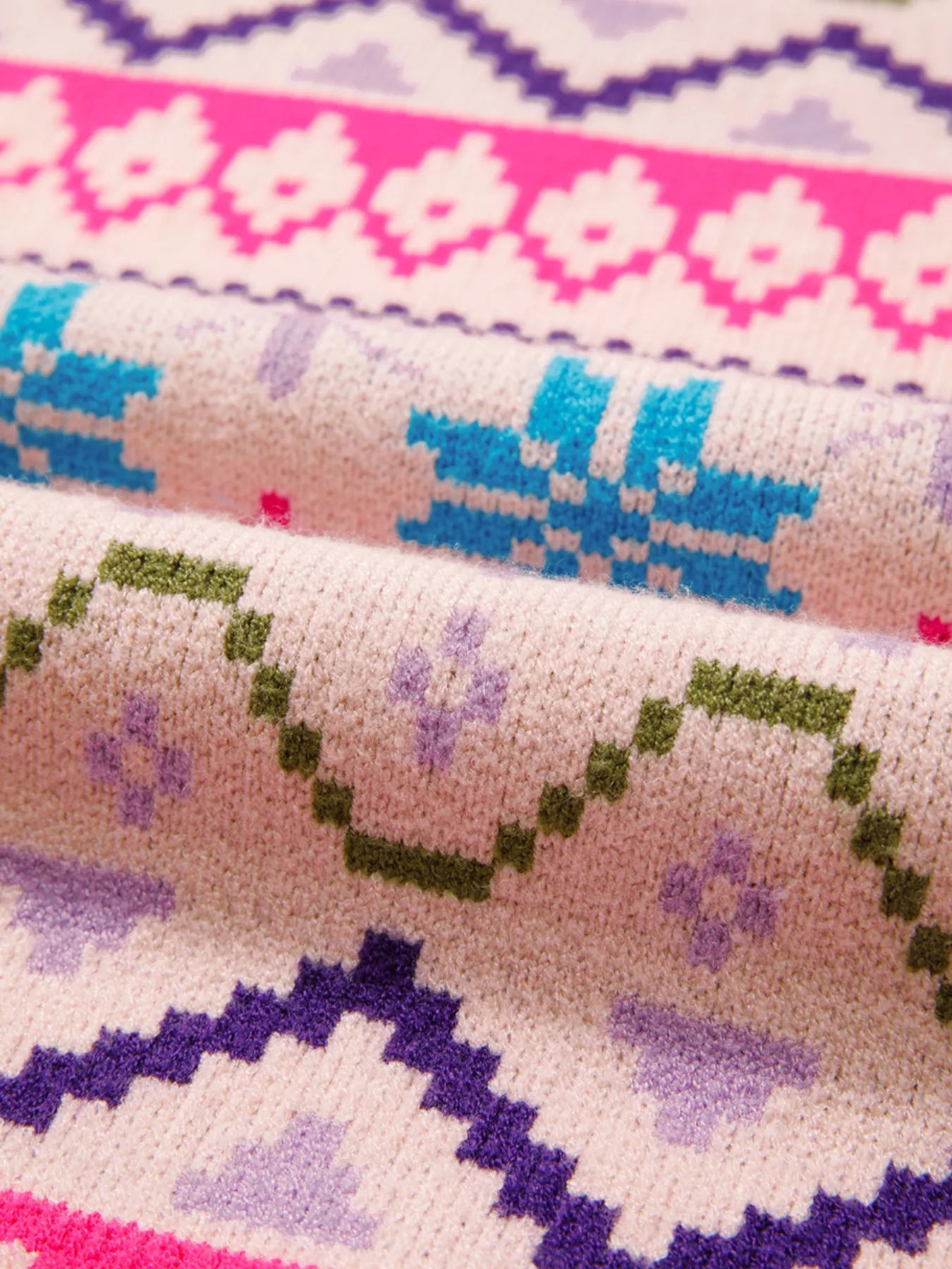 Multicolour Ethnic Christmas Pattern Knit Feather Cuffed Sweater-Nordavory