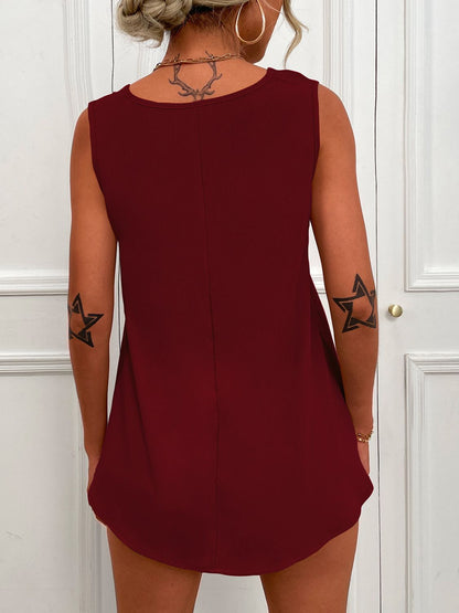 V-Neck Curved Hem Tunic Tank-Nordavory