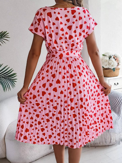 Heart Print Belted Pleated Midi Dress-Nordavory
