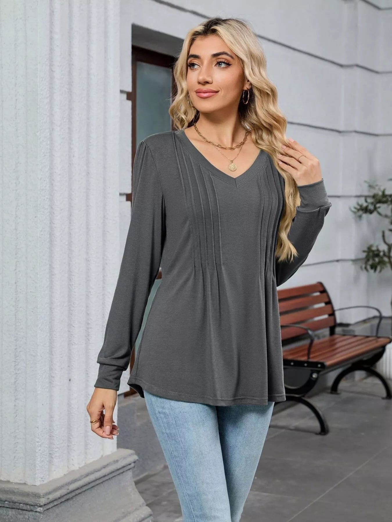 V-Neck Long Sleeve Relaxed Fit T-Shirt-Nordavory