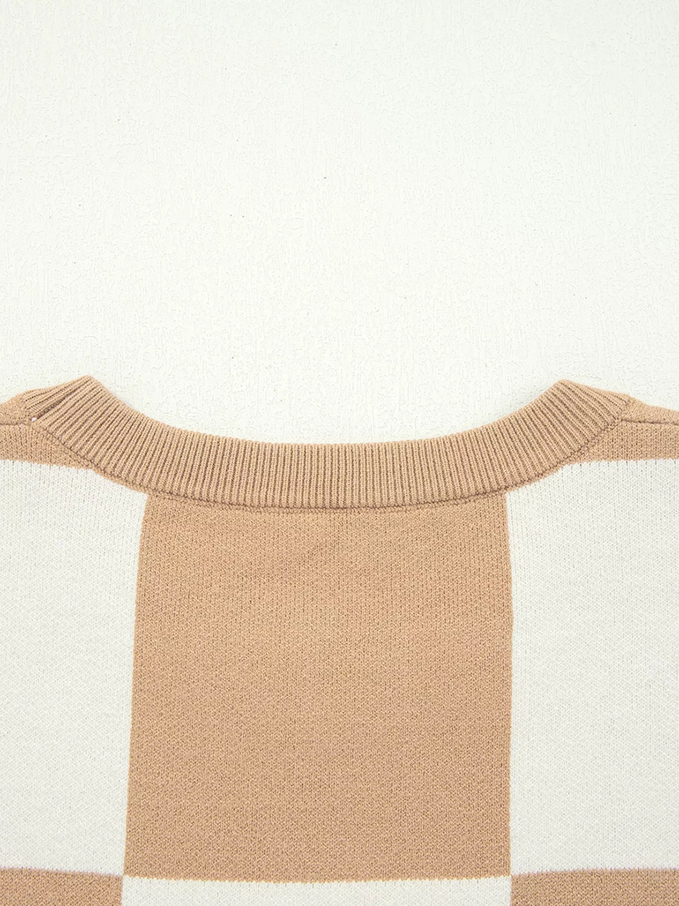 Checkered Pattern Loose Drop Shoulder Half Sleeve Sweater-Nordavory