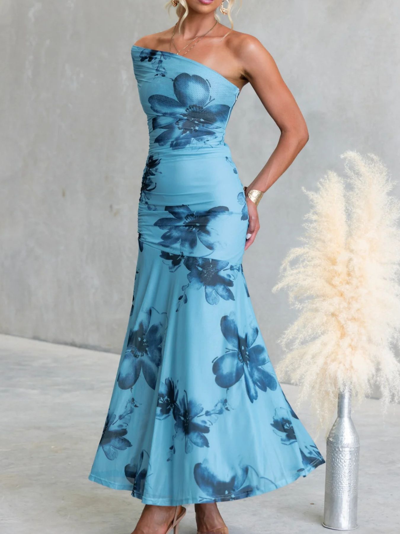 Floral Print One-Shoulder Ruched Maxi Dress-Nordavory