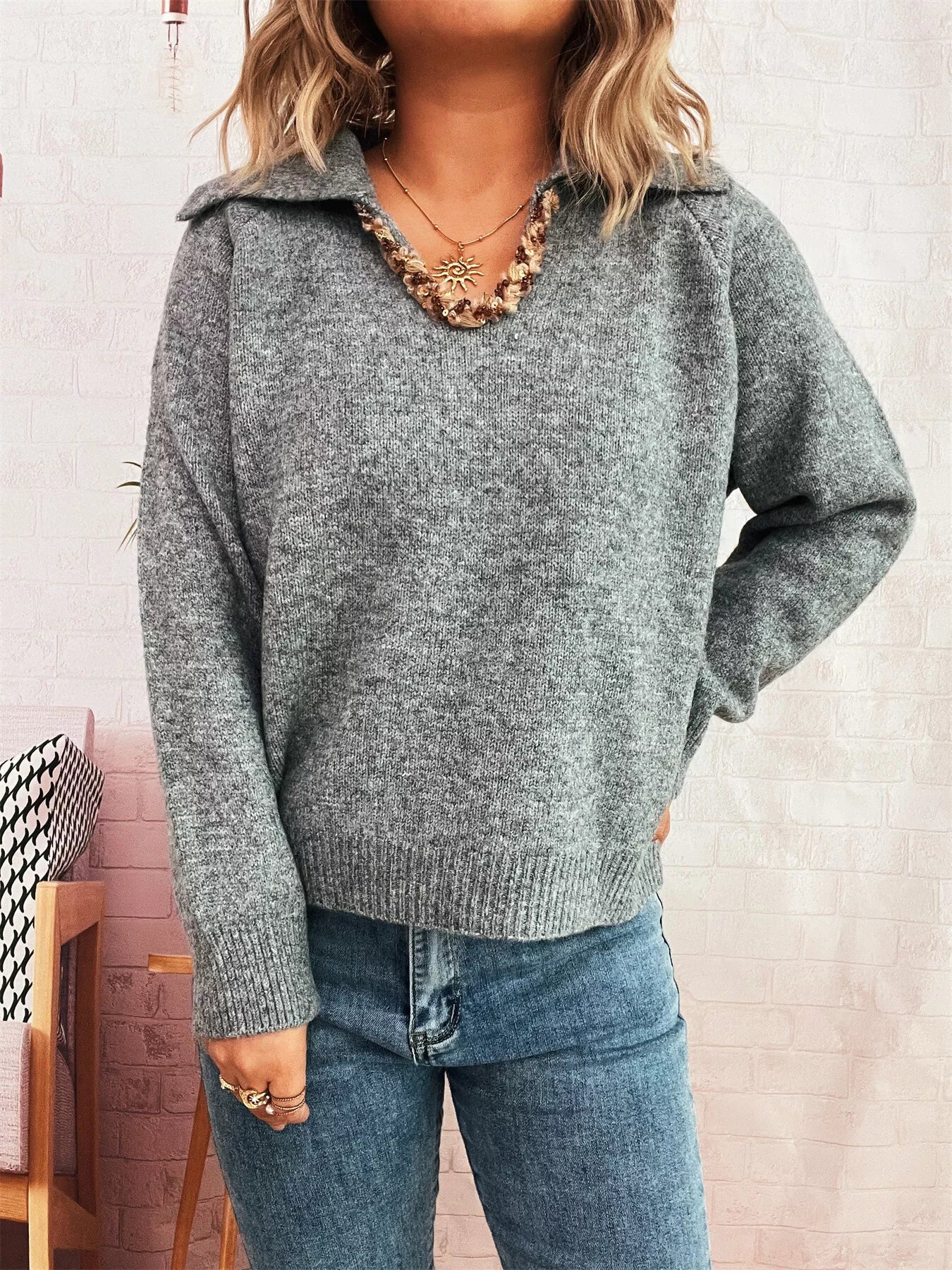 Ribbed Hem Raglan Sleeve Sweater-Nordavory