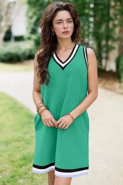 Color Contrast Trim V Neck Shift Sleeveless Mini Dress-Nordavory