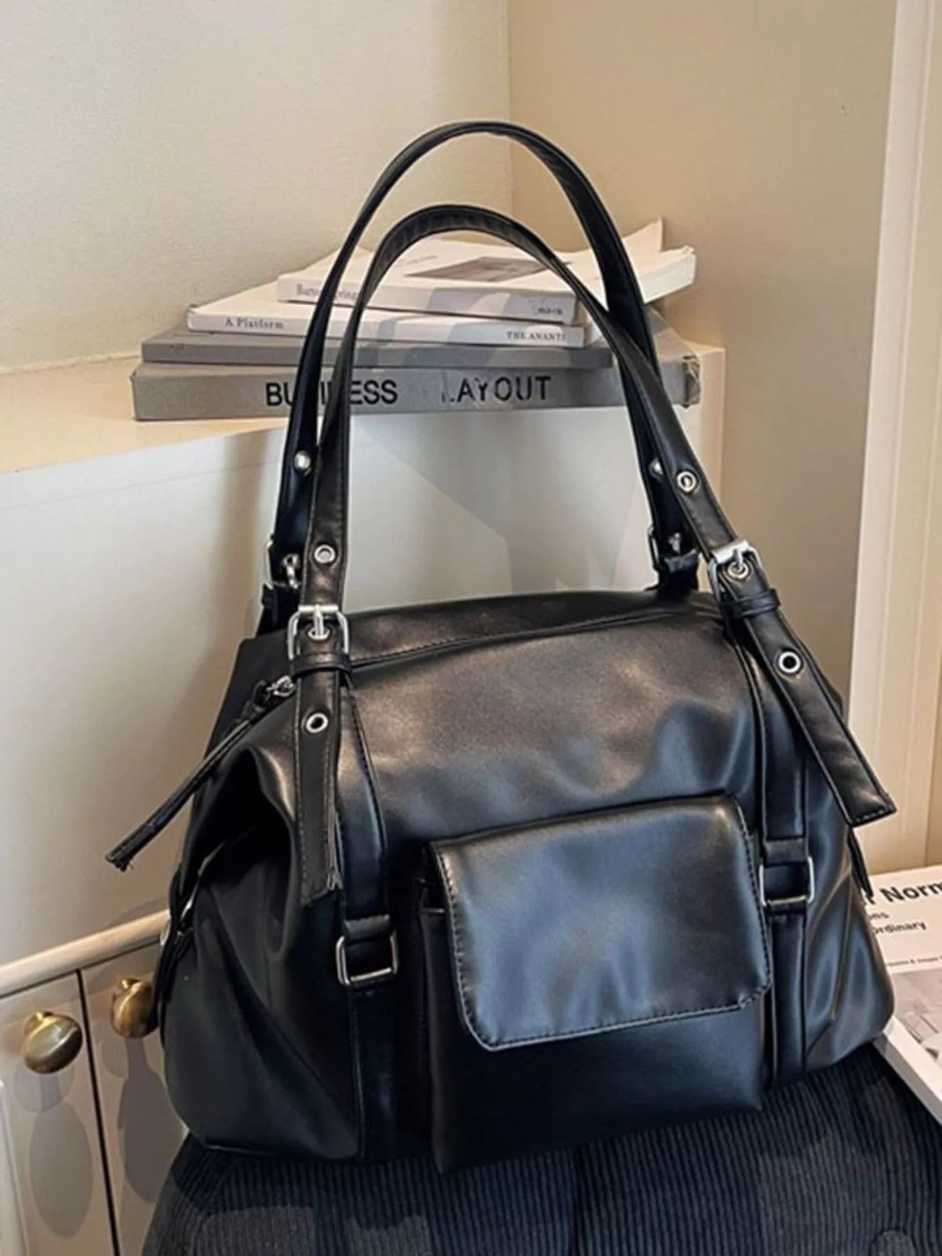 Multiple Pockets Handbag – image 4