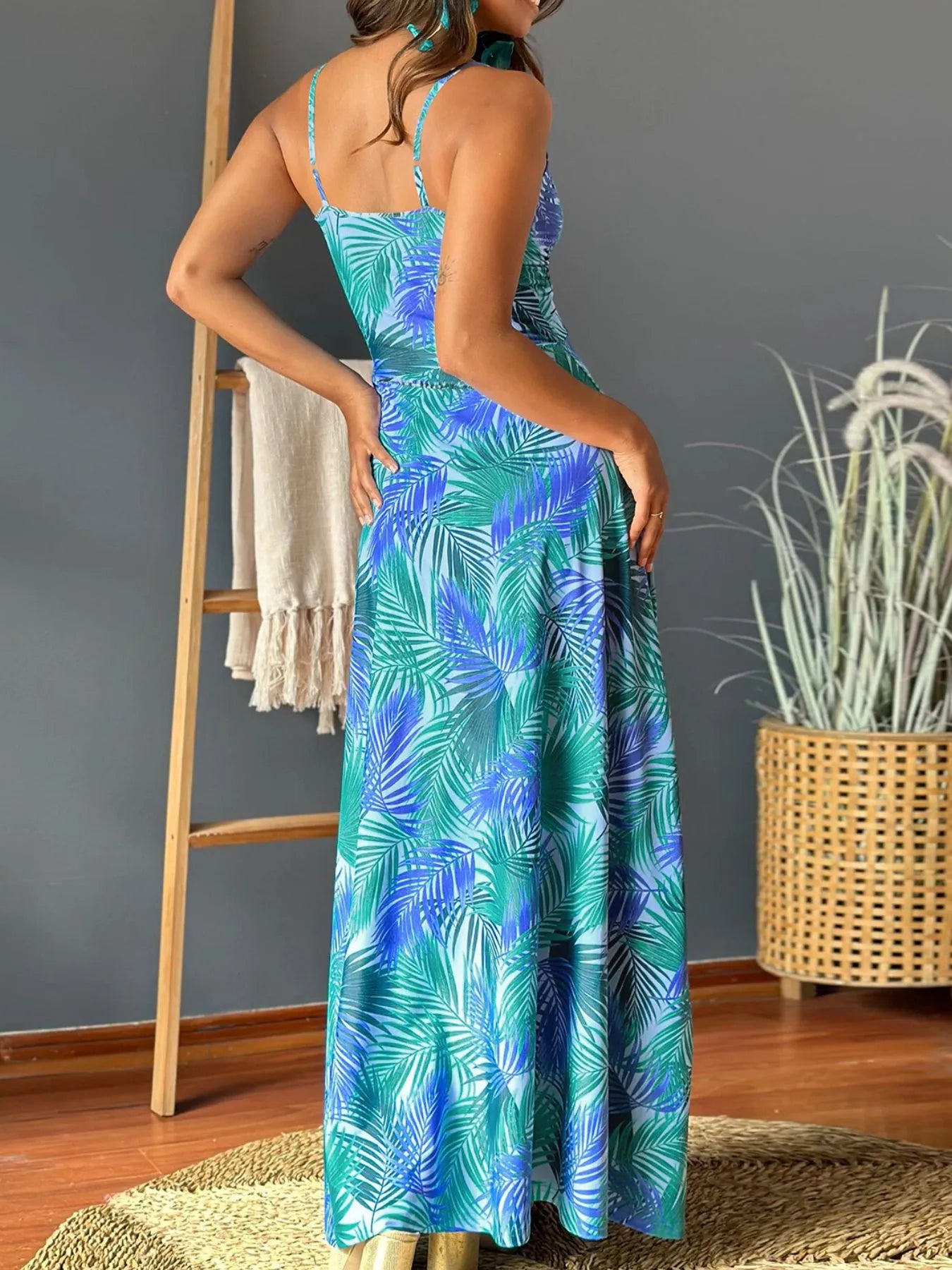 Tropical Print V-Neck Maxi Dress-Nordavory