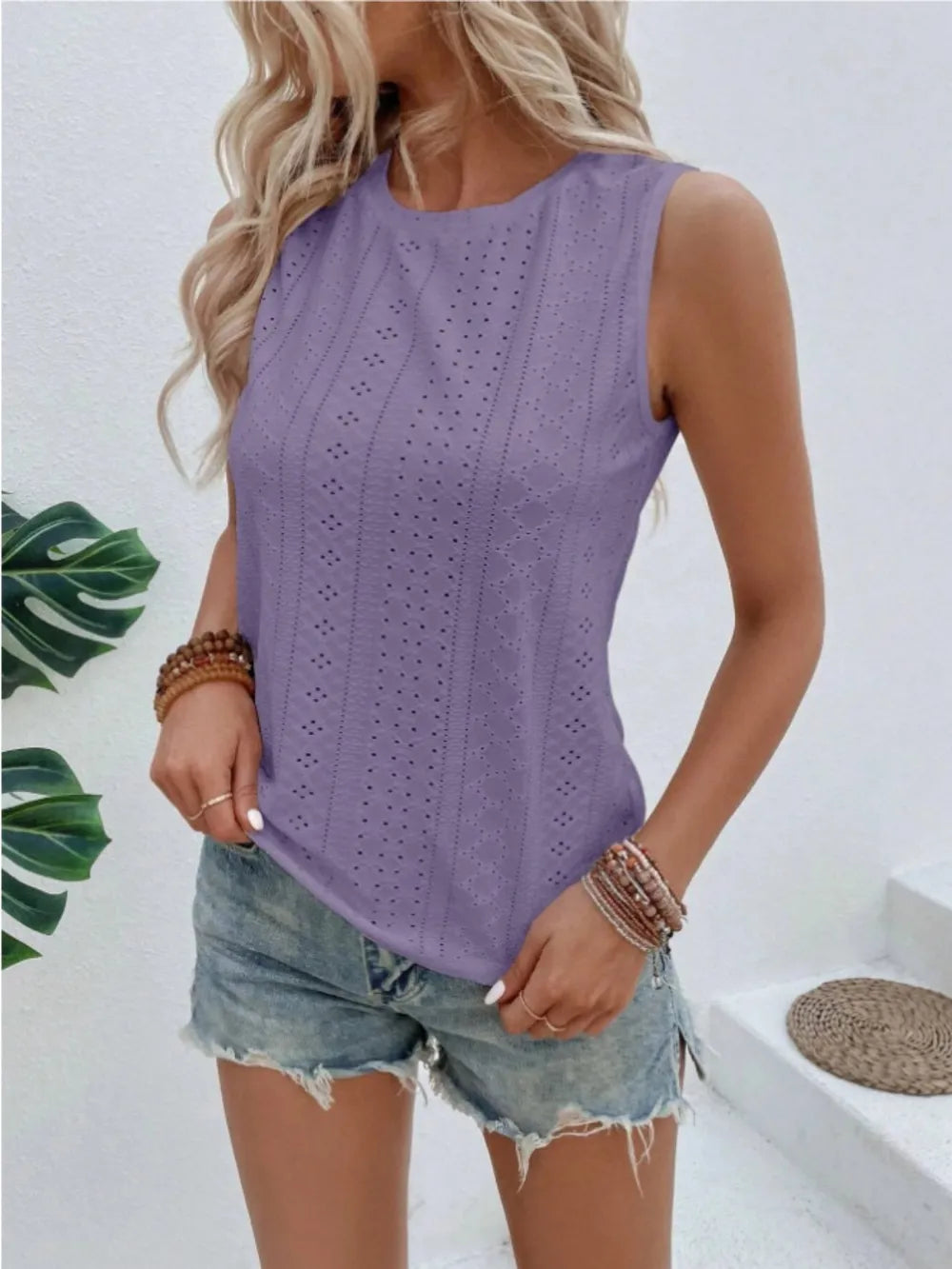 Eyelet Round Neck Tank-Nordavory
