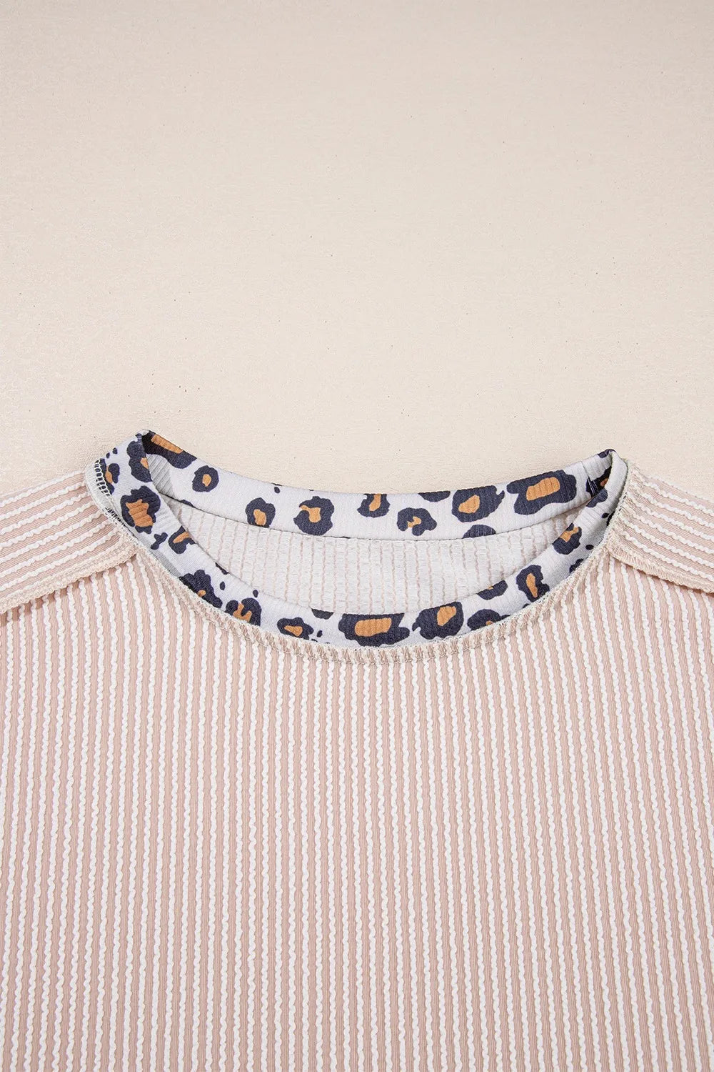Leopard Trim Round Neck Ribbed T-Shirt-Nordavory