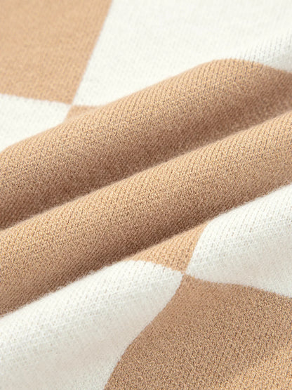 Checkered Pattern Loose Drop Shoulder Half Sleeve Sweater-Nordavory