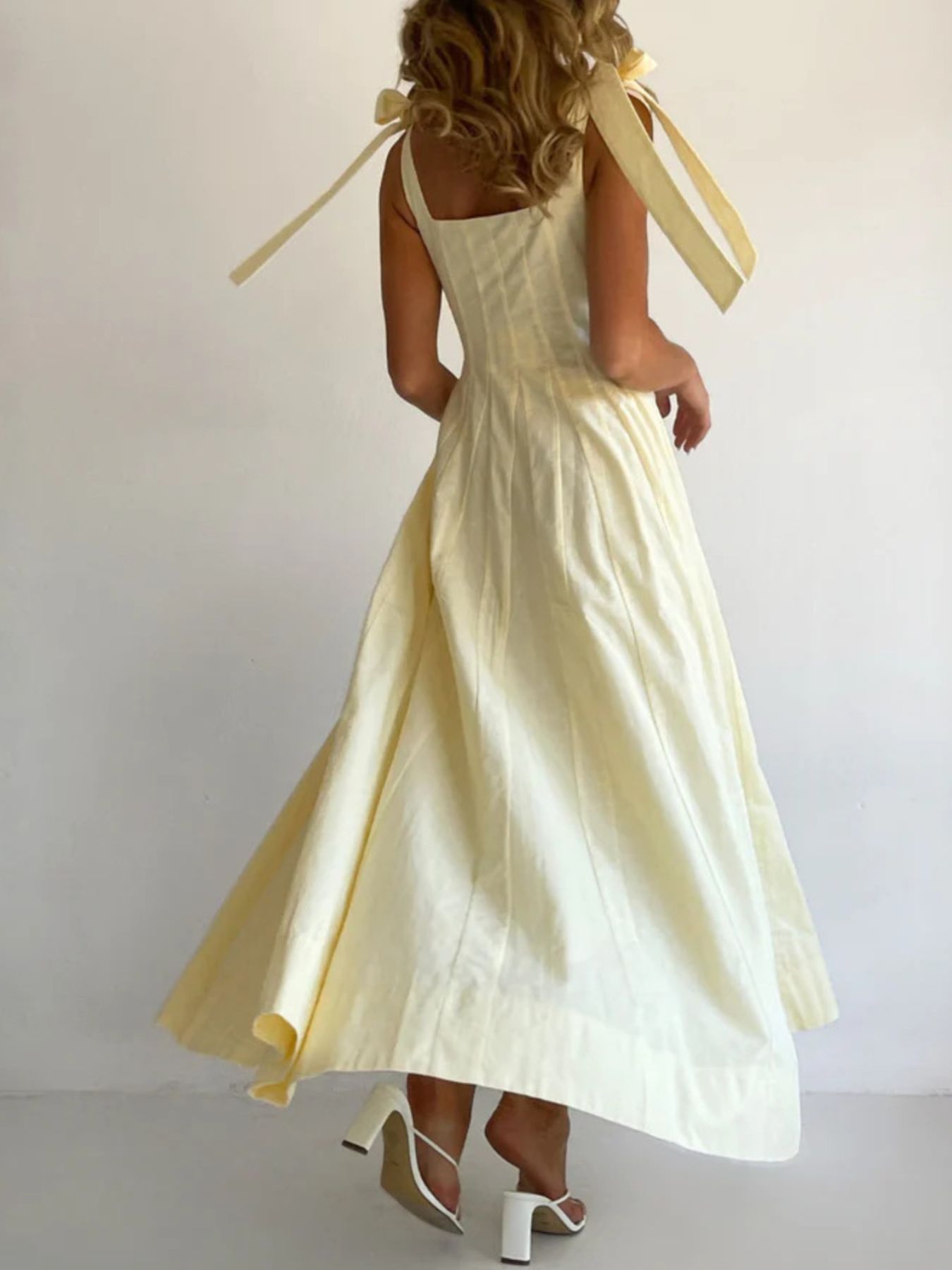 Gradient Tie Shoulder Maxi Dress-Nordavory